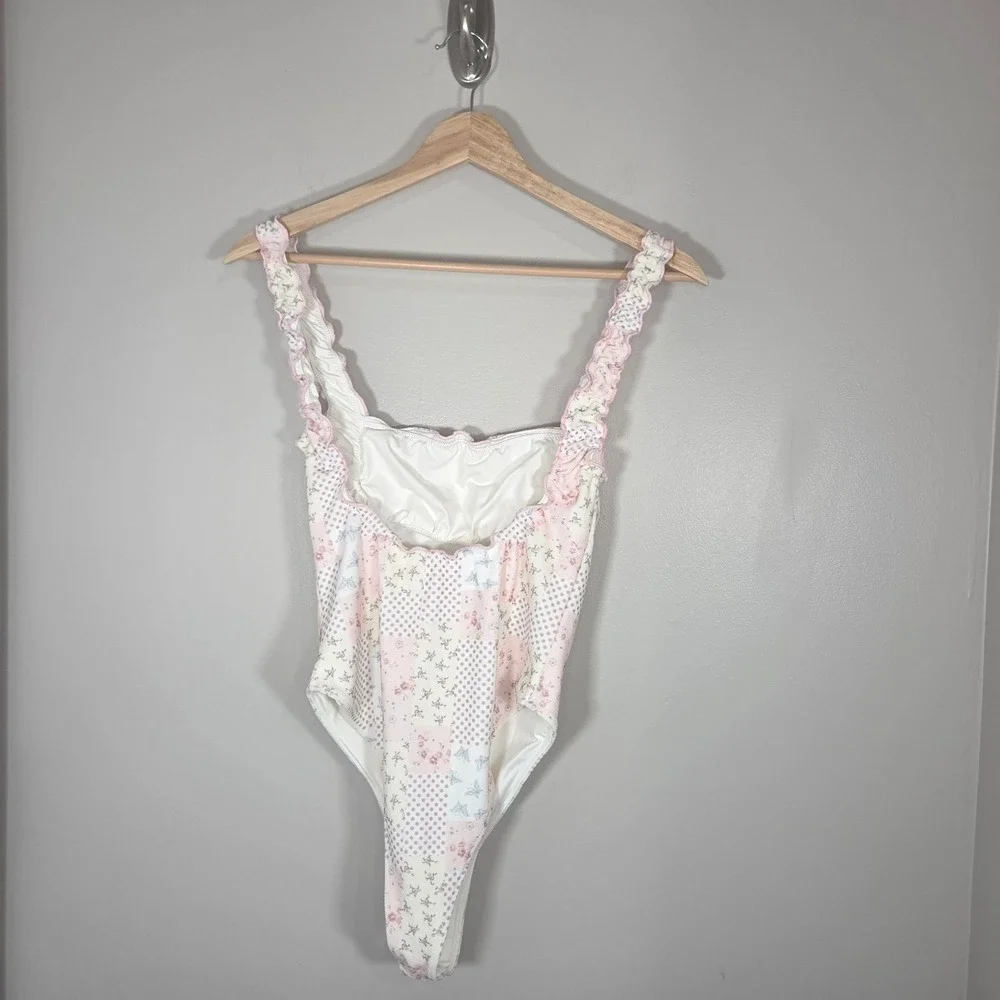 Frankies Bikinis x Sydney Sweeney One Piece Swimsuit Large Coquette Cottagecore